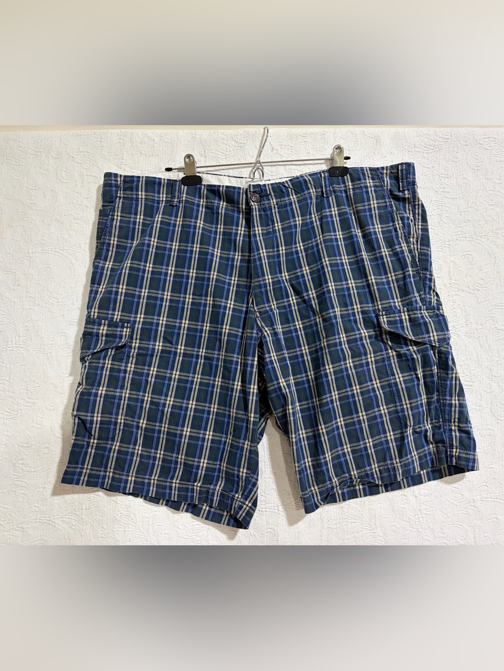 Dockers Men's Navy Plaid Cargo Shorts